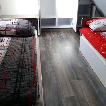Apartament Unii Europejskiej Gizycko Bagian luar foto